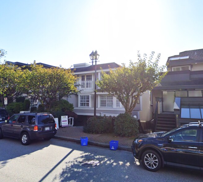 More Photos Of 2442-2448 Haywood Ave, West Vancouver Office For Sale