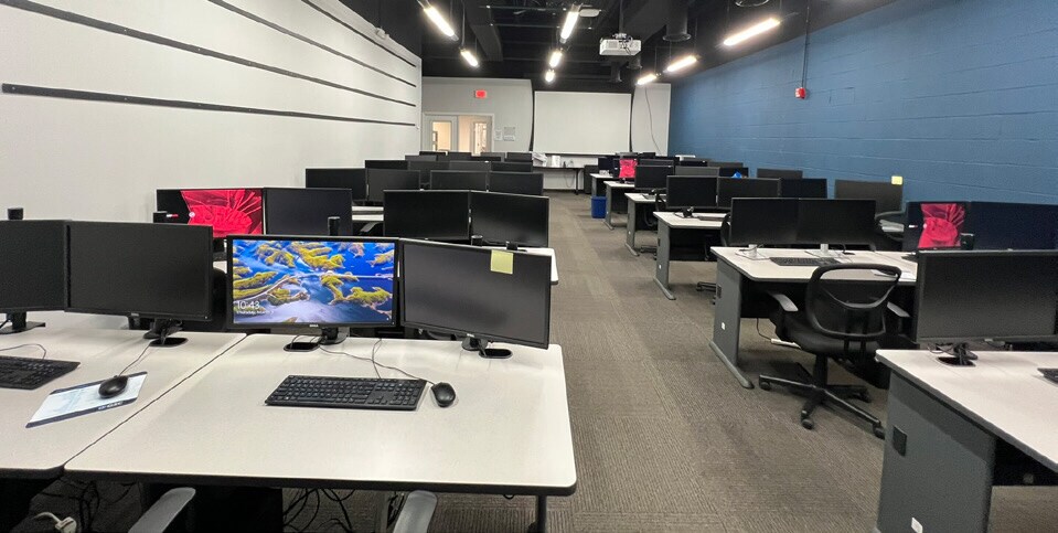 More Photos Of 1651 Wilkening Ct, Schaumburg Flex For Sale