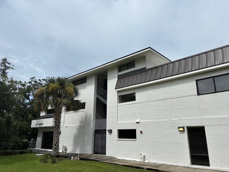 Primary Photo Of 701 E South St, Orlando Office For Sale