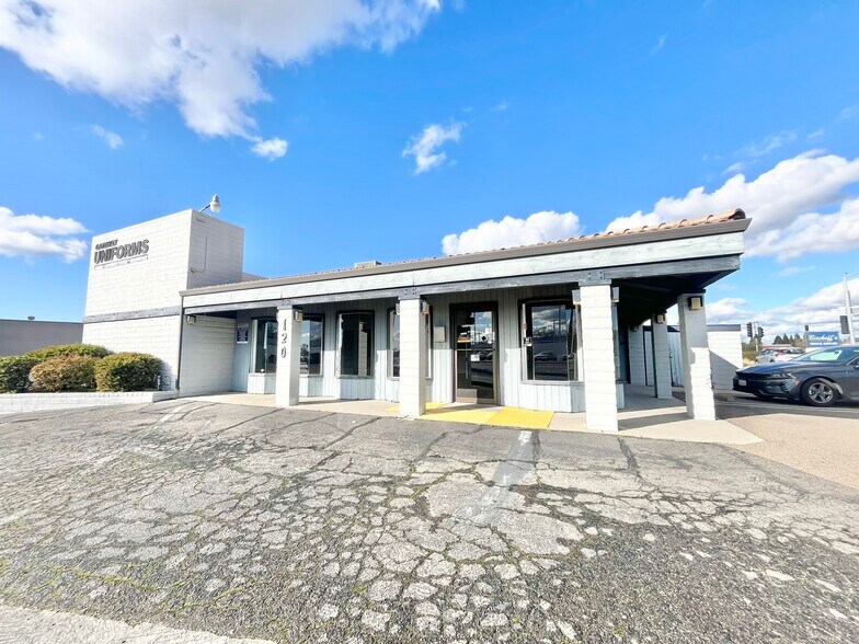 More Photos Of 120 Sunrise Ave, Roseville Freestanding For Lease