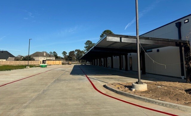 More Photos Of 13330 Spring Cypress Road, Cypress Storefront For Lease