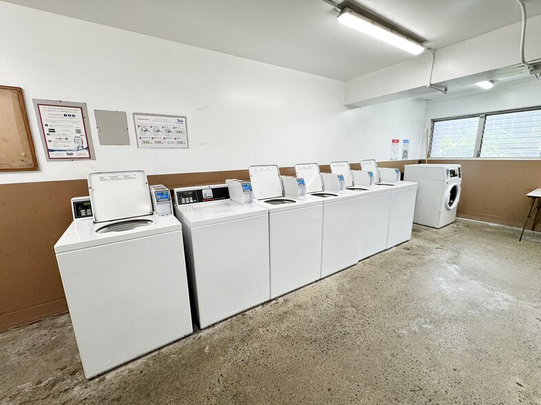 More Photos Of 1145 Gulick Ave, Honolulu Apartments For Sale