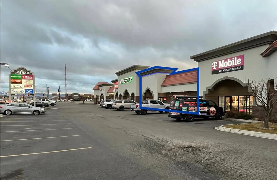 More Photos Of 3190-3208 S 25th E, Idaho Falls Freestanding For Lease