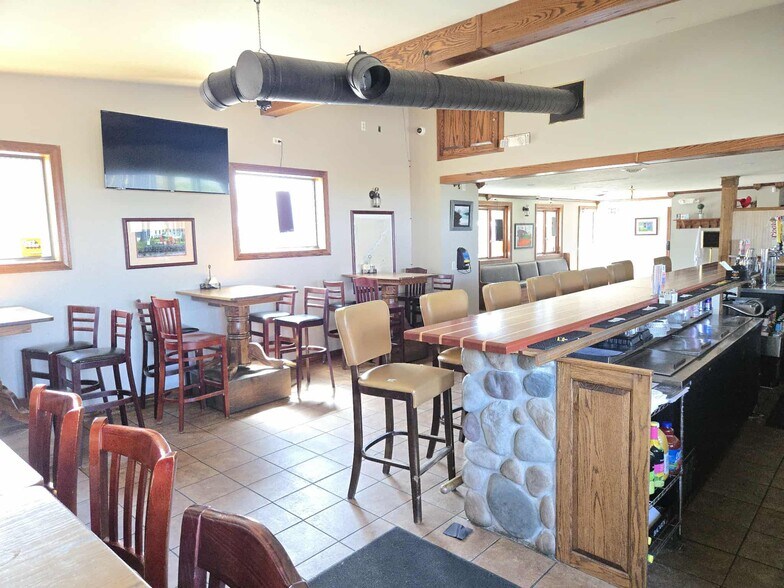 More Photos Of 1702 Ford St, Ogdensburg Specialty For Sale