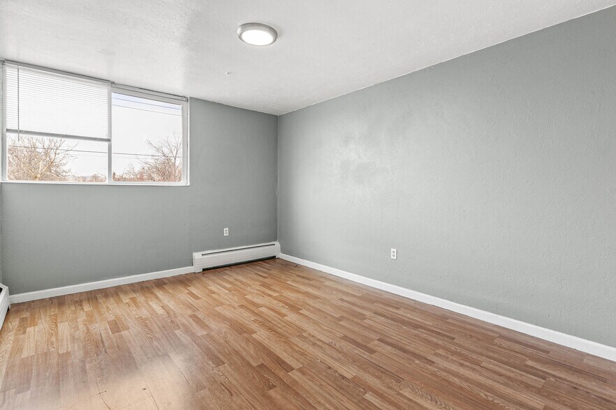 More Photos Of 1860 S Grove St, Denver Apartments For Sale