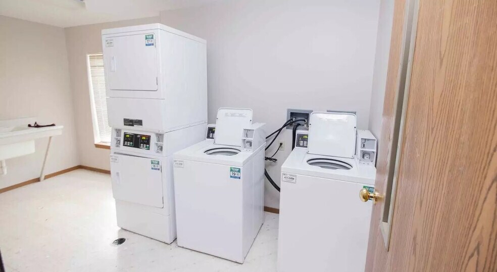 More Photos Of 4609 E 26th St, Sioux Falls Apartments For Sale