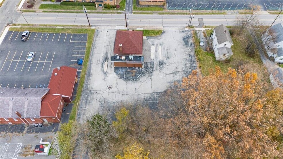 More Photos Of 403 Tenney Ave, Campbell Bank For Sale