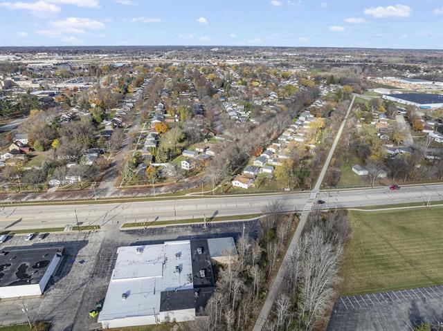 More Photos Of 340-348 N Military Ave, Green Bay Freestanding For Sale