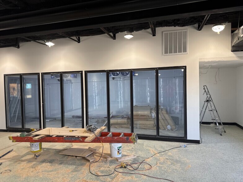 More Photos Of 5701-5707 Troost Ave, Kansas City Freestanding For Sale
