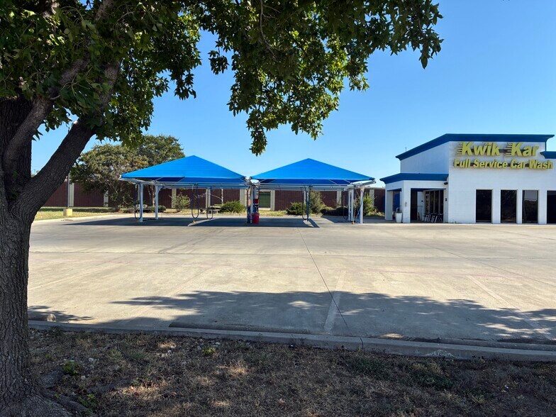 More Photos Of 5705 N Park Dr, Fort Worth Carwash For Sale