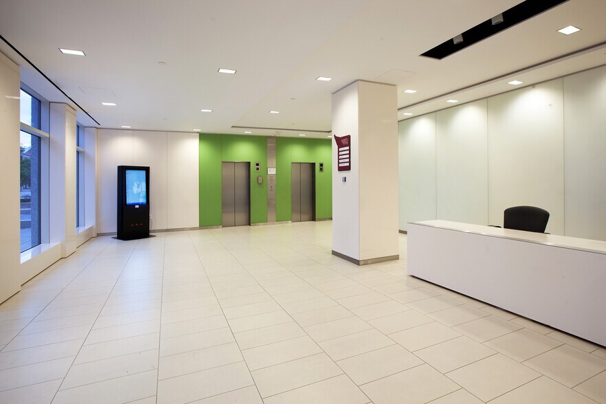 More Photos Of 801 N Capitol St NE, Washington Office For Sale