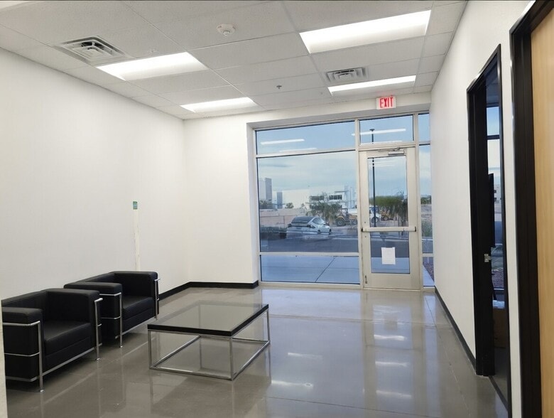 More Photos Of 7600 W Arby Ave, Las Vegas Industrial For Sale