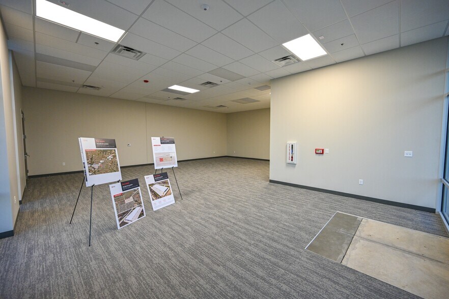 More Photos Of 2801 N State Highway 78, Wylie Warehouse For Lease