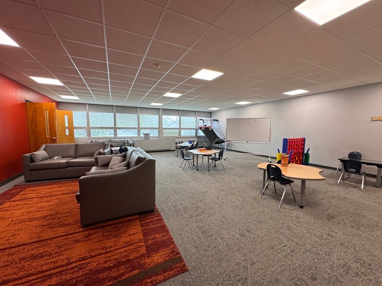 More Photos Of 759 S Lenfesty Ave, Marion Religious Facility For Sale