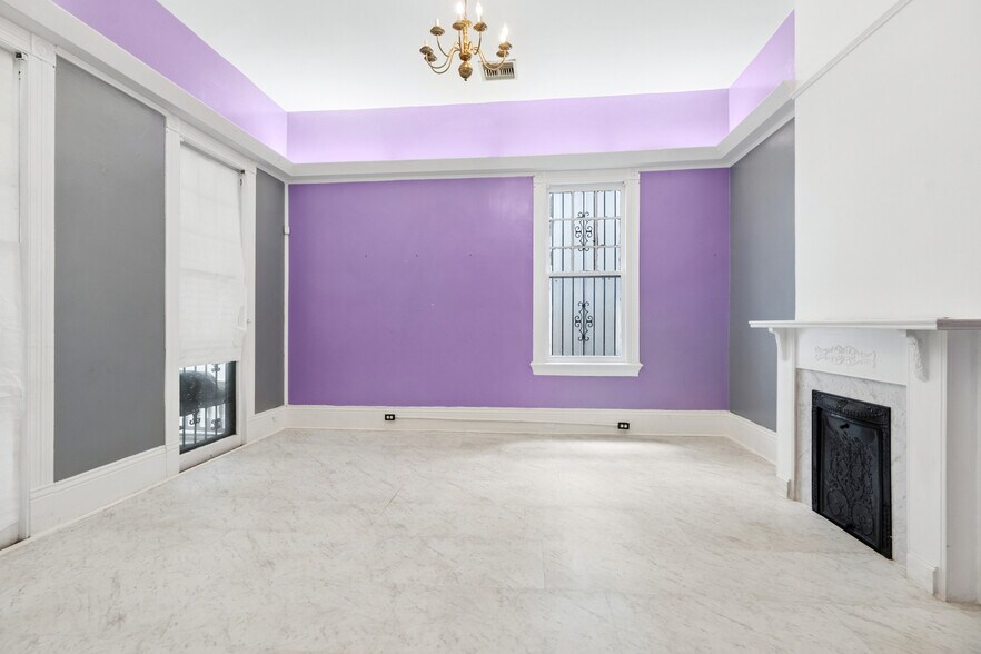 More Photos Of 2926 Canal St, New Orleans Office Residential For Sale