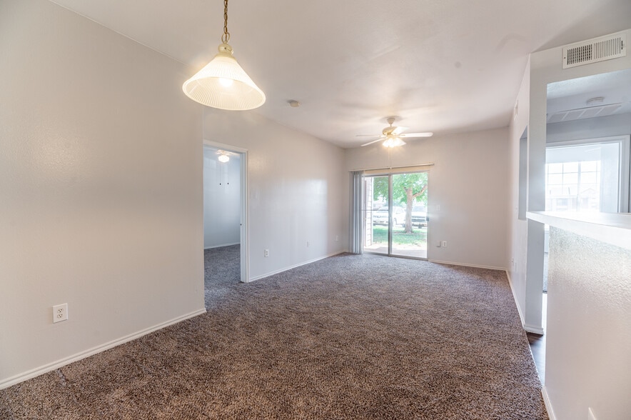 More Photos Of 300 Madison Ave, Childress Apartments For Sale