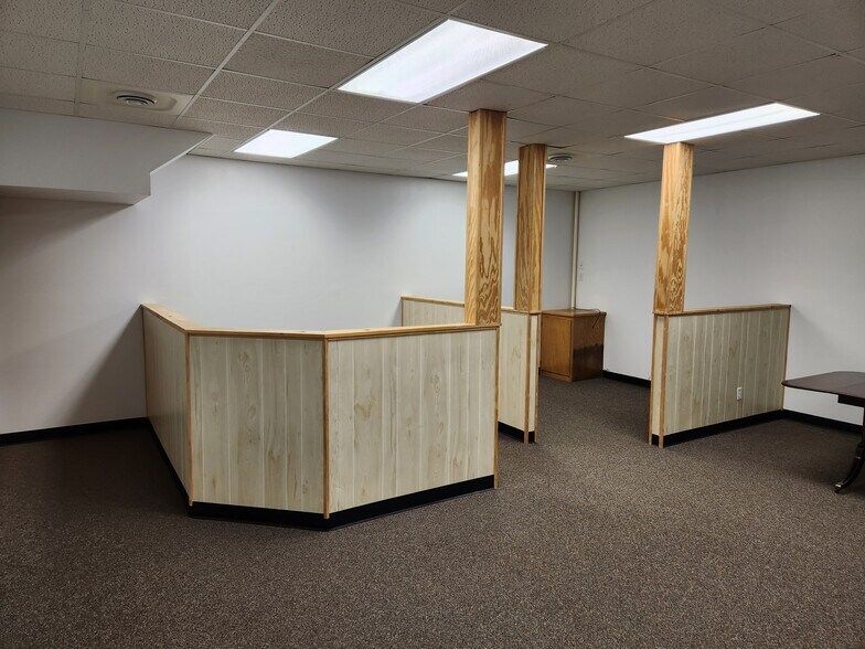 More Photos Of 111 Paul Ave N, Cologne Storefront For Lease