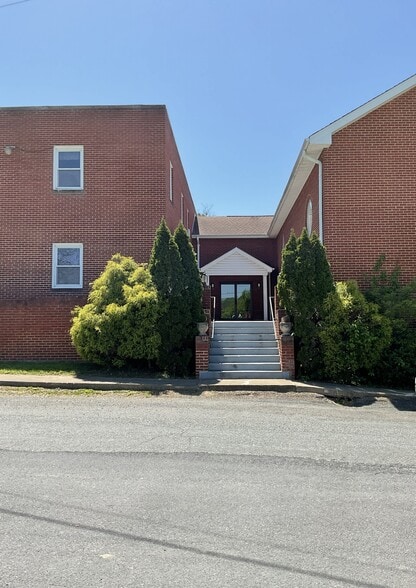 More Photos Of 1105 Richmond st, Selma Specialty For Sale