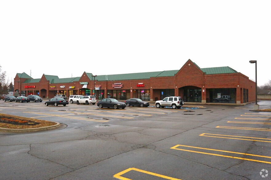 More Photos Of 8811-8899 Newburgh Rd, Livonia Unknown For Lease
