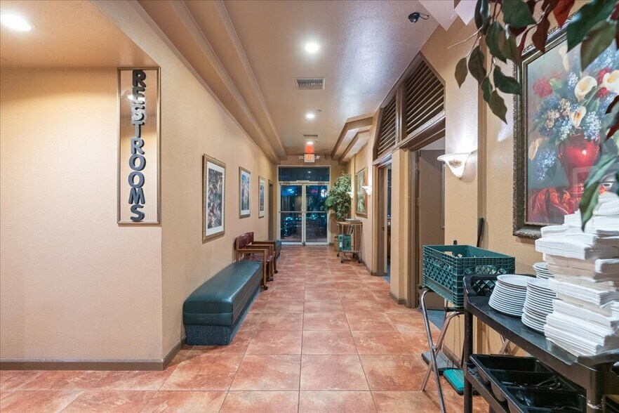 More Photos Of 12555 W Bell Rd, Surprise Restaurant For Sale