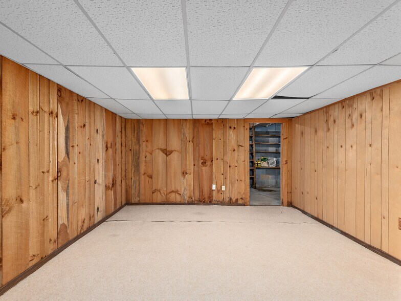 More Photos Of 1001 Greenville Hwy, Hendersonville Medical For Sale