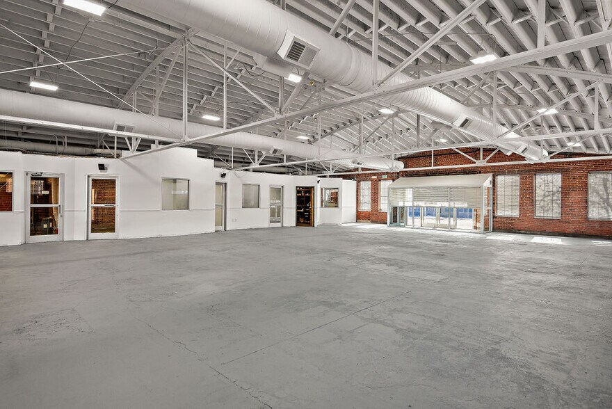 More Photos Of 225 W 2nd St, Pueblo Office For Lease