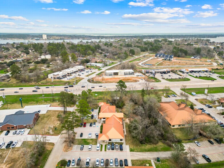 More Photos Of 123 Blue Heron Dr, Montgomery Office For Lease