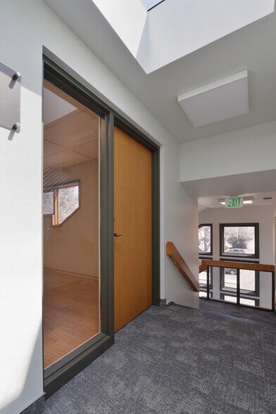 More Photos Of 383 W Drake Rd, Fort Collins Office For Sale