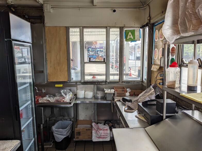 More Photos Of 1110 N Virgil Ave, Los Angeles Storefront Retail Residential For Lease