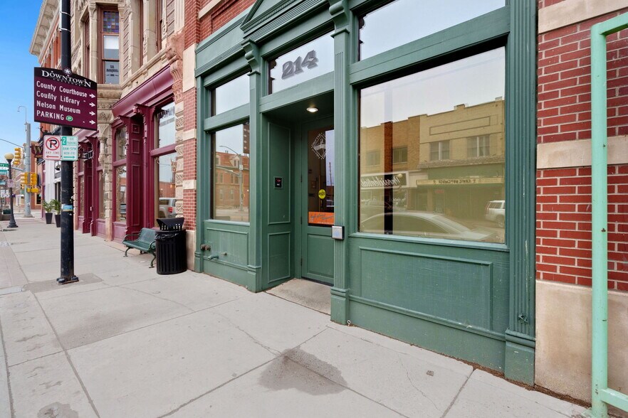 More Photos Of 216 W Lincolnway, Cheyenne Storefront Retail Office For Sale