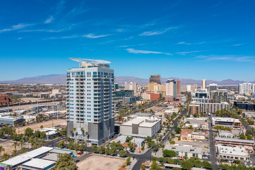 More Photos Of 200 Hoover Ave, Las Vegas Multifamily For Sale