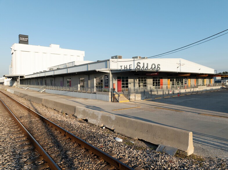 Primary Photo Of 1502 Sawyer St, Houston Loft Creative Space For Lease