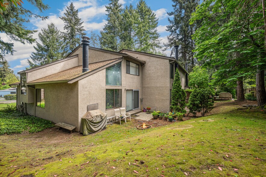 More Photos Of 1301 Bellevue Way SE, Bellevue Multifamily For Sale