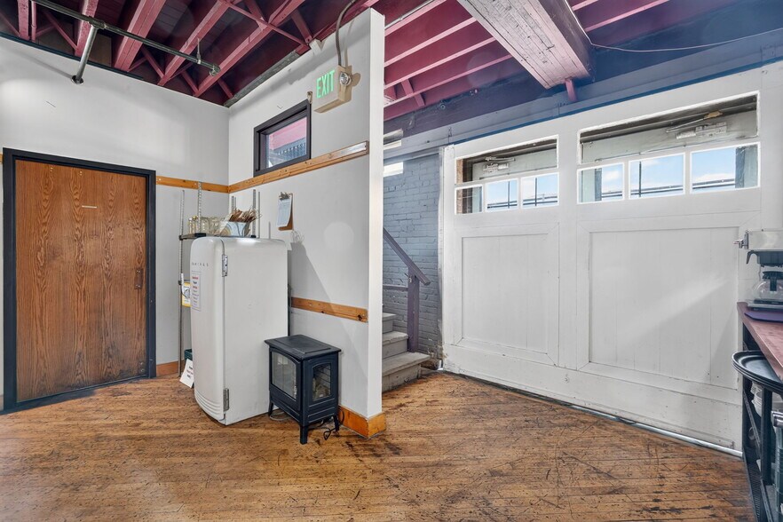 More Photos Of 615 S 1st Ave, Pocatello Restaurant For Sale