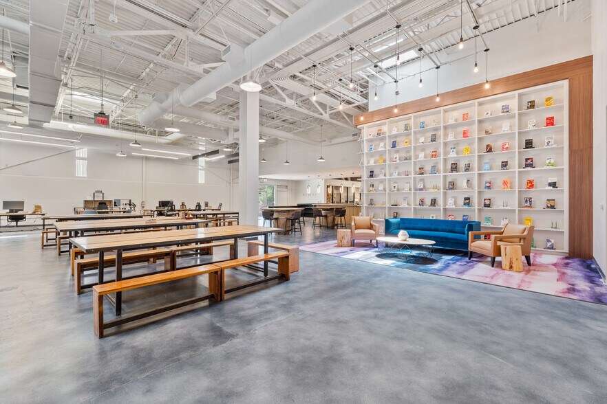 More Photos Of 507 E Calles St, Austin Loft Creative Space For Lease