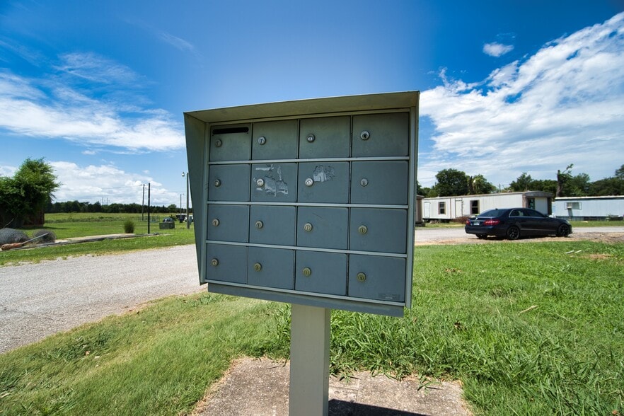 More Photos Of 400 S Front St, Noble Manufactured Housing Mobile Home Park For Sale