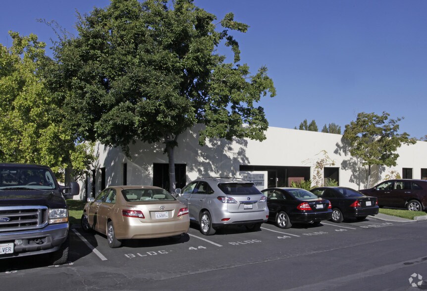 Primary Photo Of 3350 Scott Blvd, Santa Clara Research And Development For Lease
