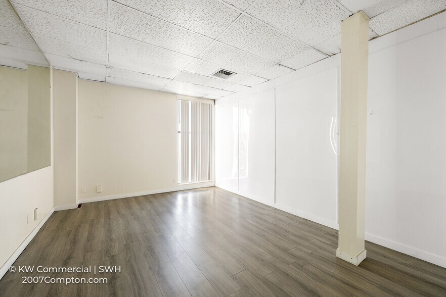 More Photos Of 2007 E Compton Blvd, Compton Medical For Sale