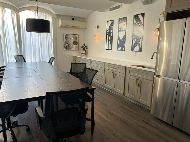 More Photos Of 1019 Astor Ave, Forest Park Medical For Sale