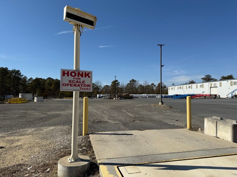 More Photos Of 1400 N Mill Rd, Vineland Warehouse For Lease