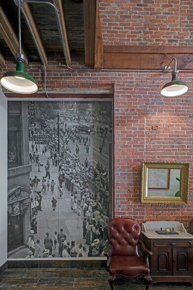 More Photos Of 1900 N Howard St, Baltimore Loft Creative Space For Lease