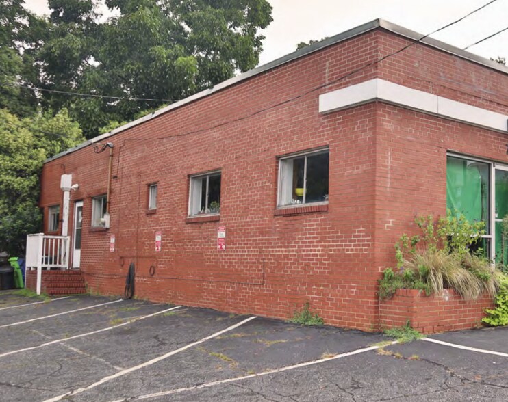More Photos Of 714 W Peace St, Raleigh Freestanding For Lease