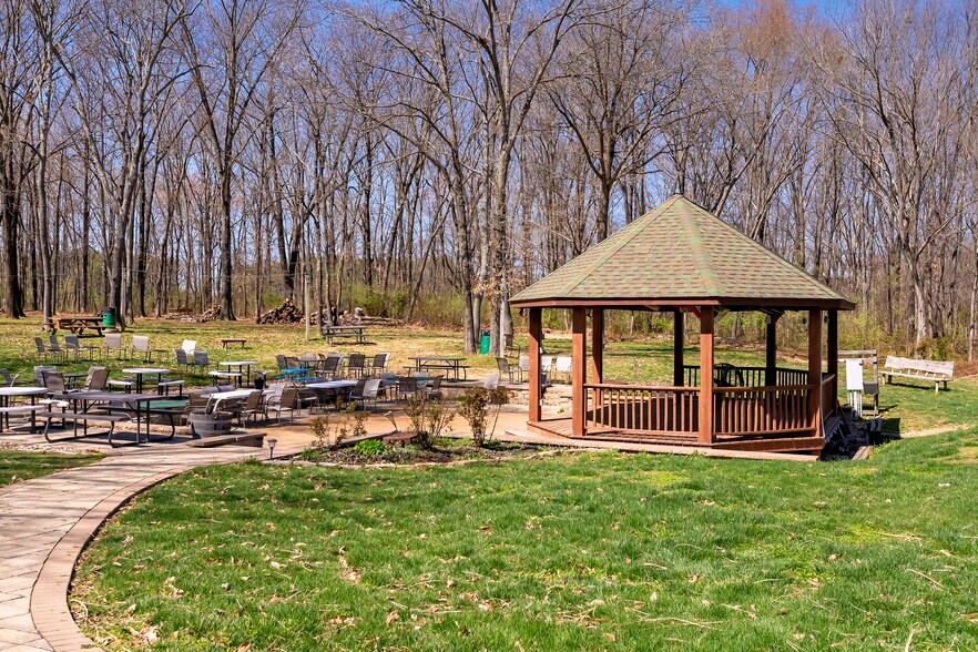 More Photos Of 14391 IL-37, Whittington Winery Vineyard For Sale