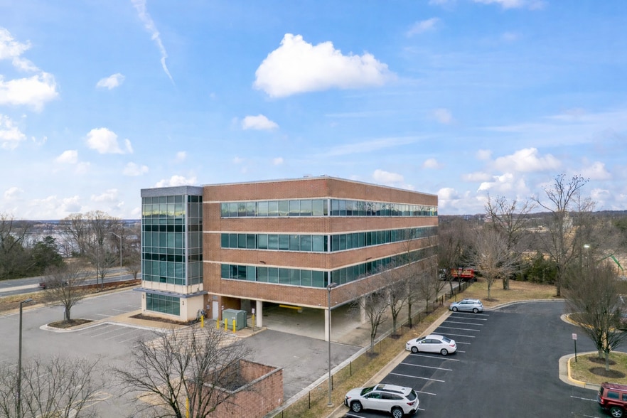 More Photos Of 10718 Richmond Hwy, Lorton Office For Lease