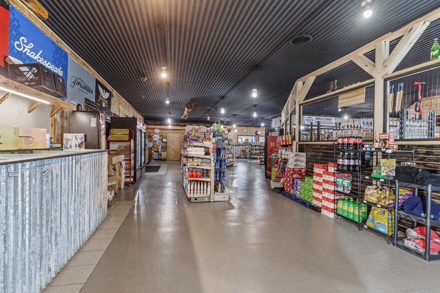 More Photos Of 521 Fergus Ave, Erhard Convenience Store For Sale