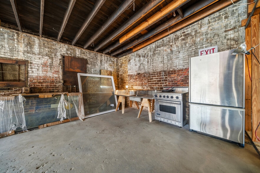 More Photos Of 540 Ouachita Ave, Hot Springs Storefront For Sale