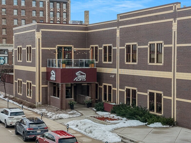 Primary Photo Of 216 Northland Ave, Green Bay Apartments For Sale