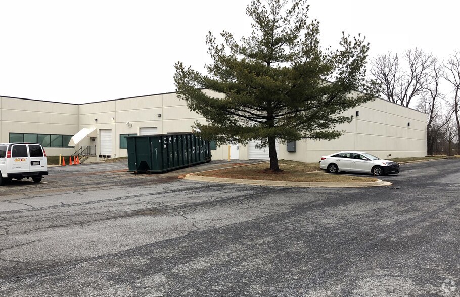 More Photos Of 1100 Mercantile Ln, Largo Office For Lease