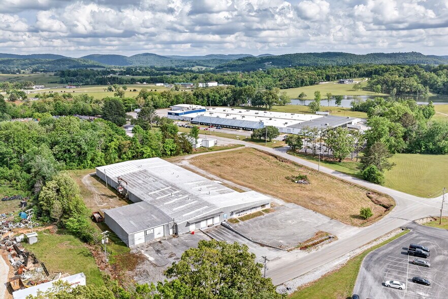 More Photos Of 167 Industrial Park Cir, Livingston Manufacturing For Lease