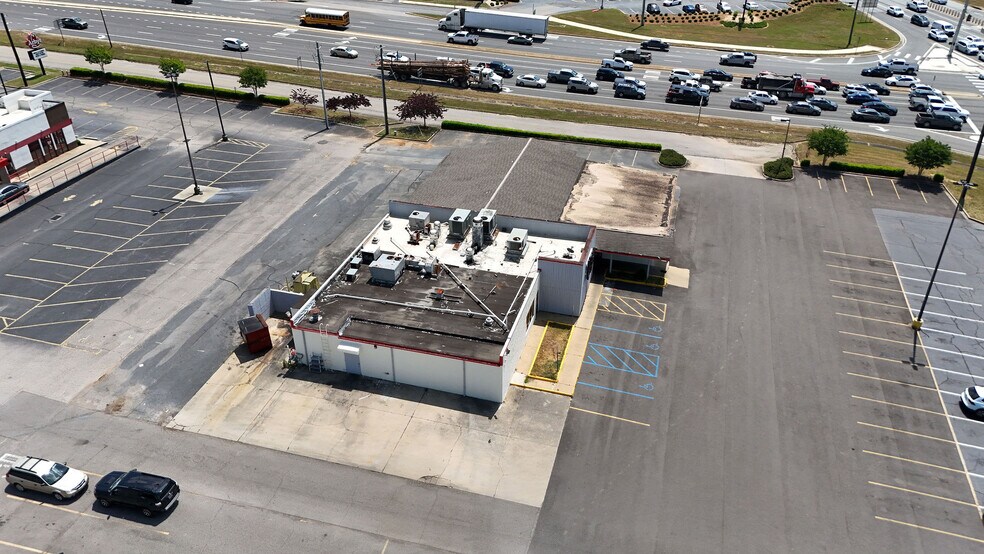 More Photos Of 1816 McFarland Blvd, Northport Restaurant For Lease